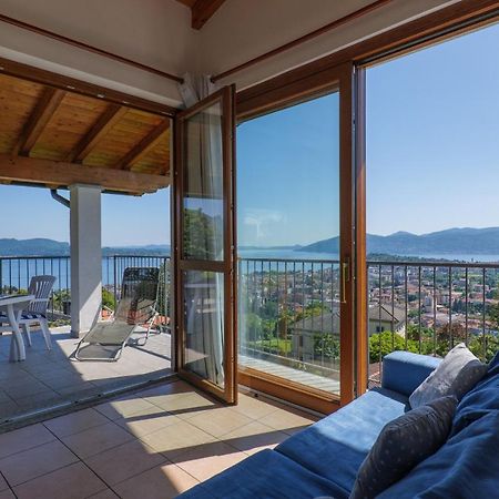 Panoramic'S Loft Lejlighed Verbania Eksteriør billede