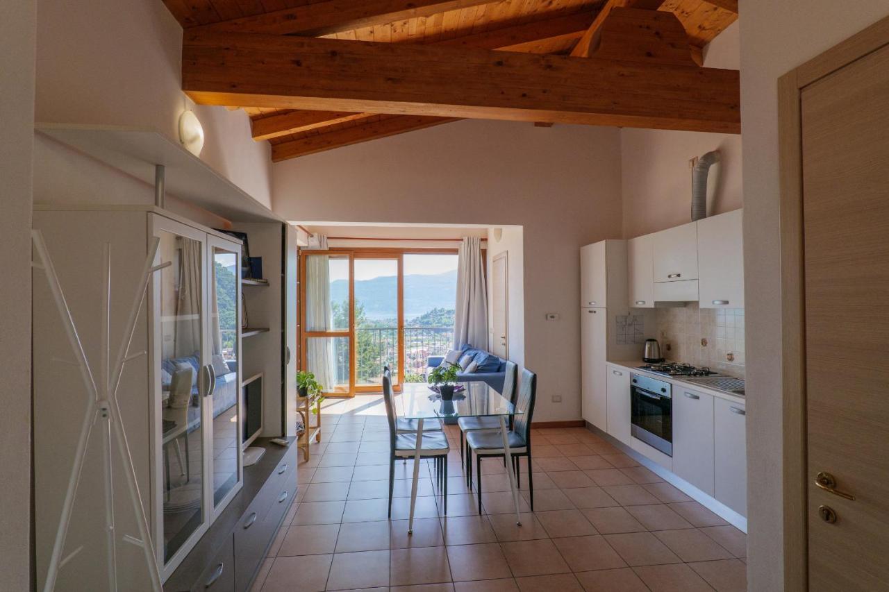 Panoramic'S Loft Lejlighed Verbania Eksteriør billede
